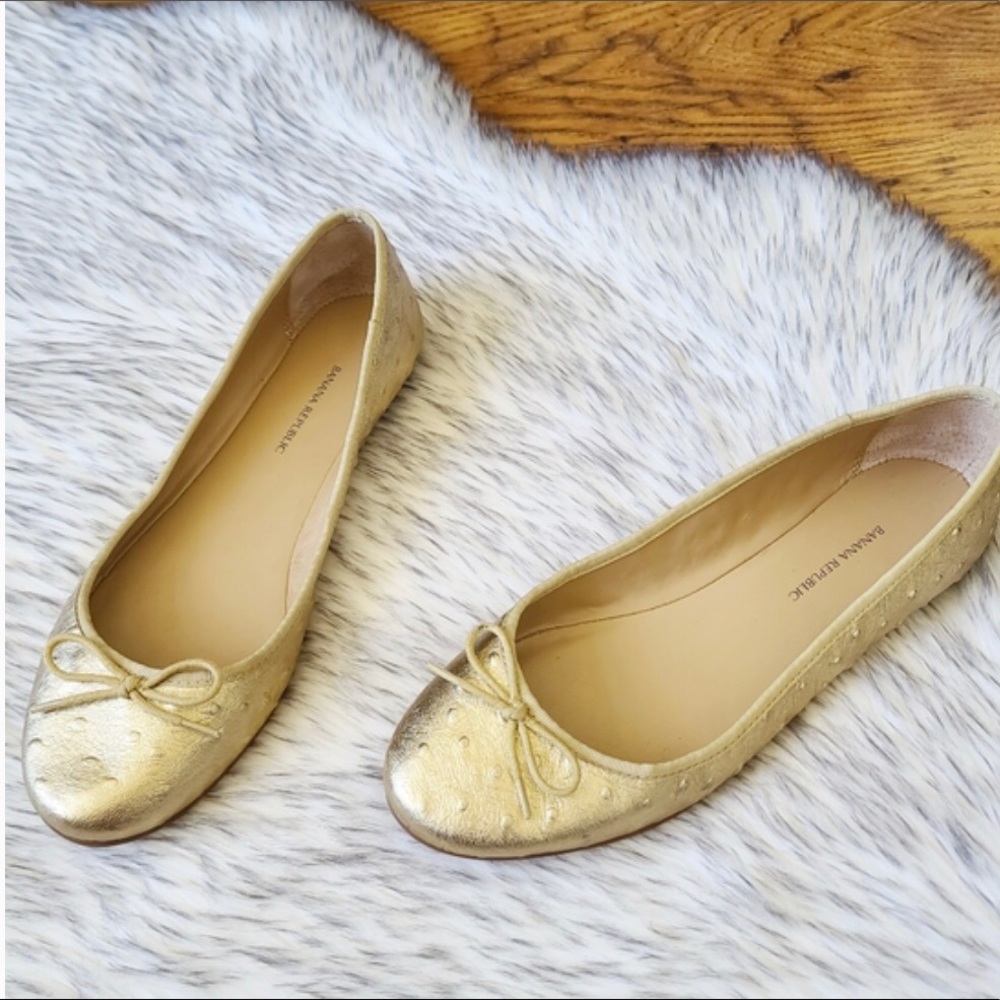 Banana Republic shoes